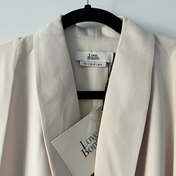 Love Bonito Serita Shoulder Padded Tailored Shift Dress Cream NWT - Picture 3 of 10